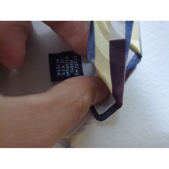 Vintage Jbt Lt. Beckett Mens Block Pattern Geometric Yellow Maroon All Silk‎ - Picture 5 of 6